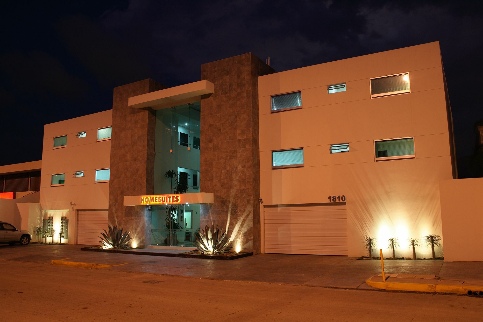 Homesuites Rotarismo คูเลียคัน ภายนอก รูปภาพ