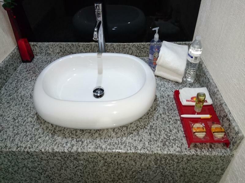 Homesuites Rotarismo คูเลียคัน ภายนอก รูปภาพ